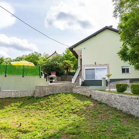 Holiday home Ifi Mostar