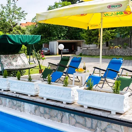 Ifi Holiday home