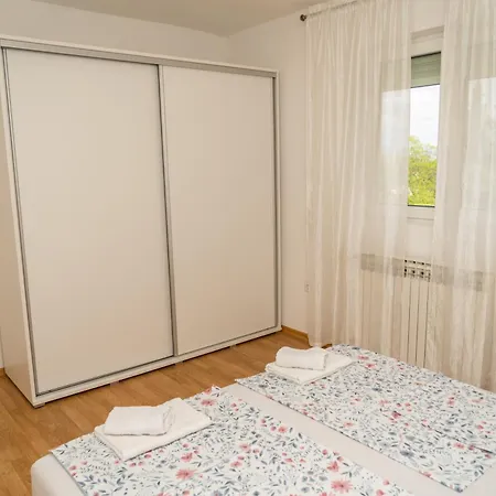 Holiday home Ifi